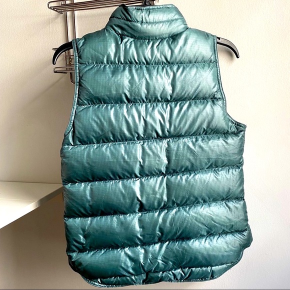 J. Crew Puffy Vest - Picture 3 of 9